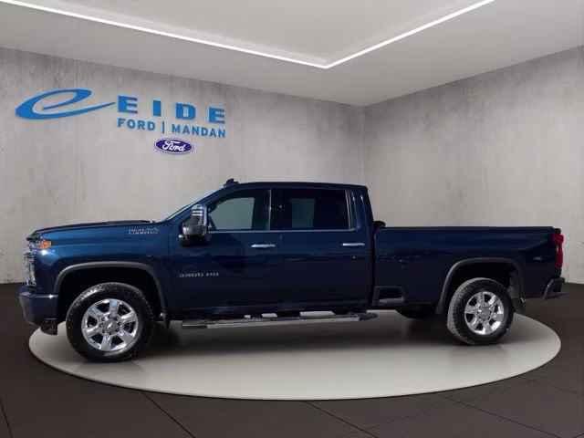 2022 Northsky Blue Metallic Chevrolet Silverado 3500HD High Country 4X4 Truck