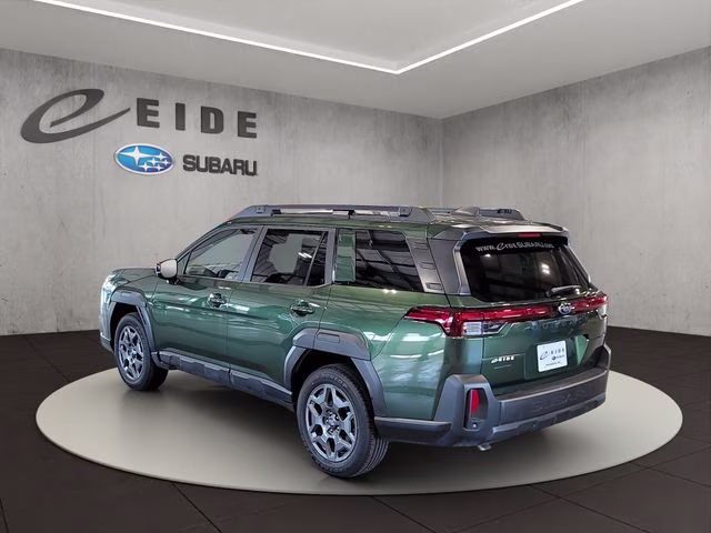 2026 Deep Emerald Green Pearl Subaru Outback Premium AWD SUV