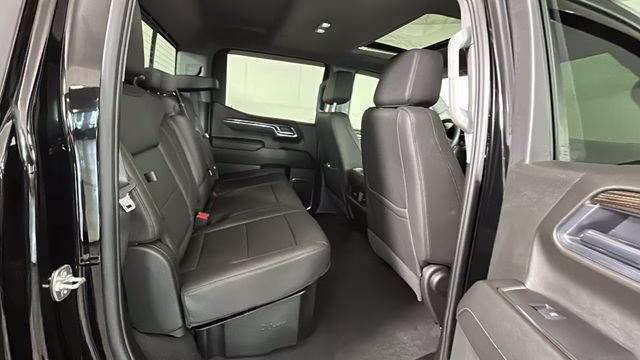 2025 Black Chevrolet Silverado 1500 LT Trail Boss 4X4 Truck