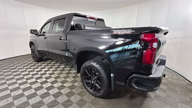 2025 Black Chevrolet Silverado 1500 LT Trail Boss 4X4 Truck