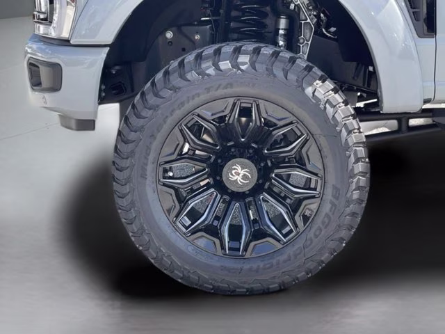 2026 Avalanche Ford Super Duty F-250 SRW Black Widow Lift 4X4 Truck