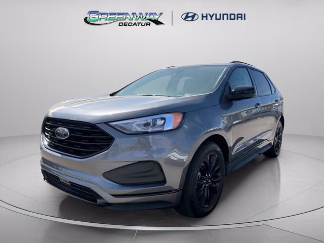 2024 Gray Metallic Ford Edge SE AWD SUV