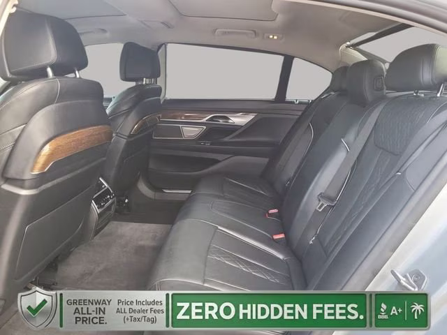 2018 Glacier Silver Metallic BMW 7 Series 750i RWD Sedan