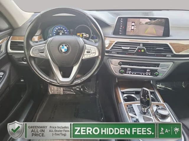 2018 Glacier Silver Metallic BMW 7 Series 750i RWD Sedan