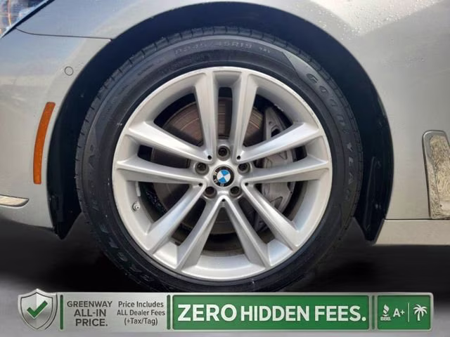 2018 Glacier Silver Metallic BMW 7 Series 750i RWD Sedan