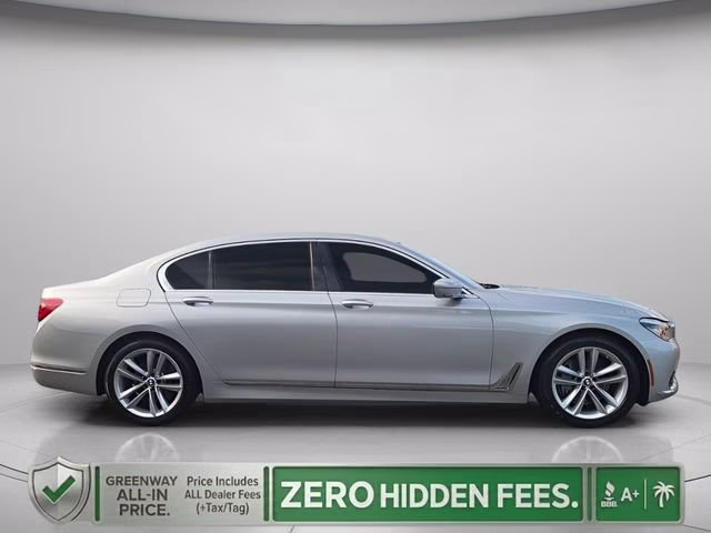 2018 Glacier Silver Metallic BMW 7 Series 750i RWD Sedan
