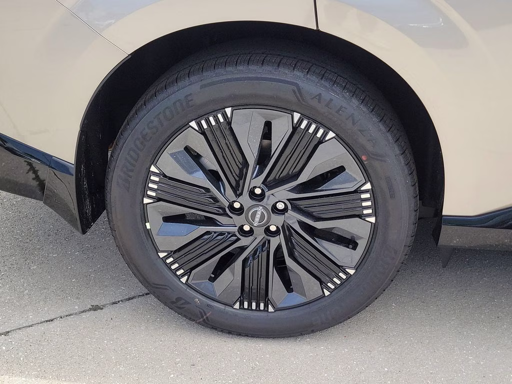 2026 Champagne Silver Metallic Nissan Murano Platinum AWD SUV