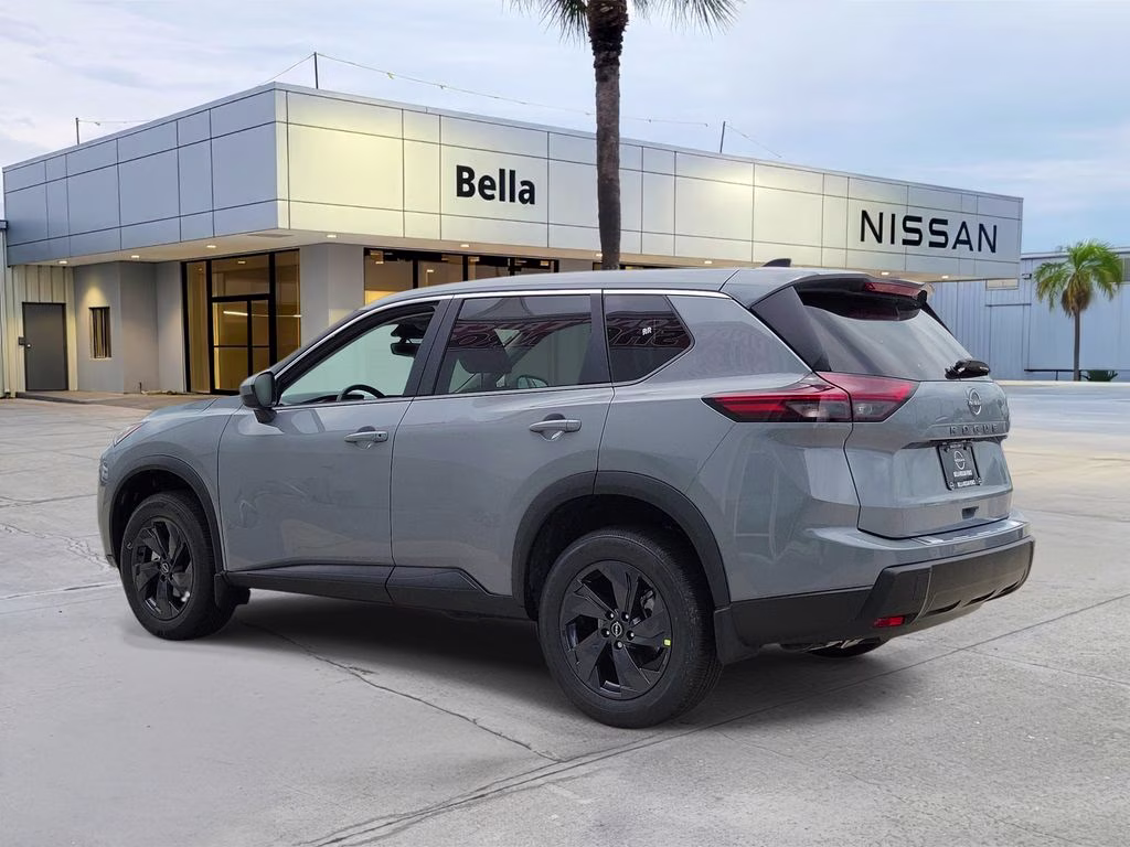 2026 Boulder Gray Pearl Nissan Rogue SV FWD SUV
