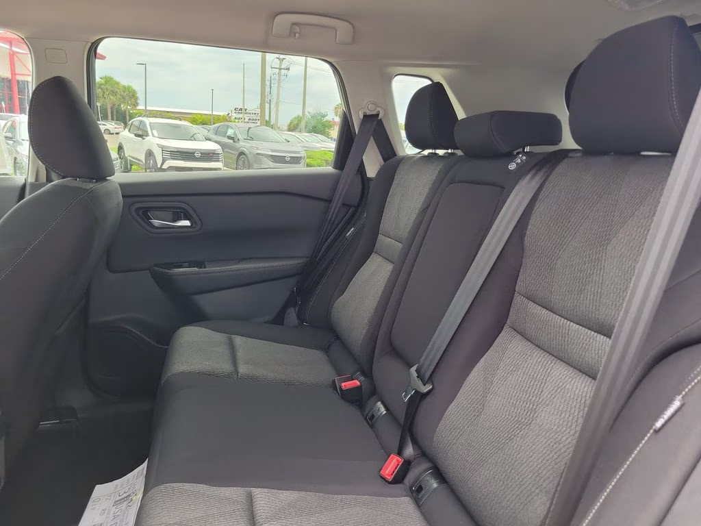 2026 Boulder Gray Pearl Nissan Rogue SV FWD SUV