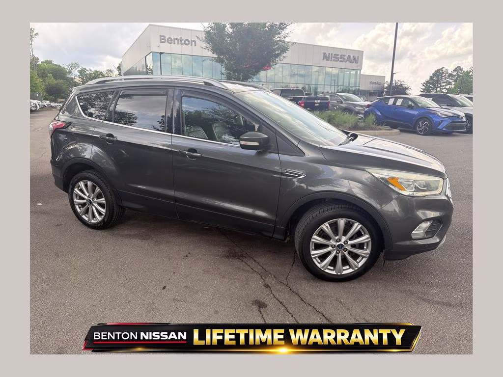 2017 Magnetic Ford Escape Titanium FWD SUV