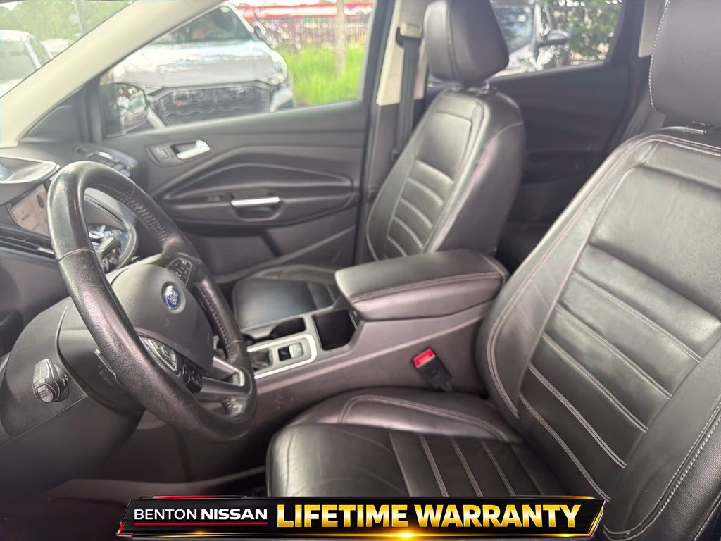 2017 Magnetic Ford Escape Titanium FWD SUV