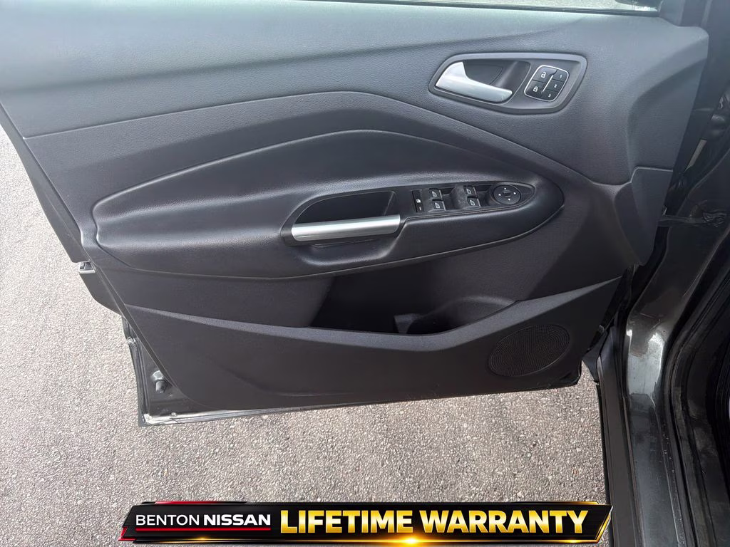2017 Magnetic Ford Escape Titanium FWD SUV