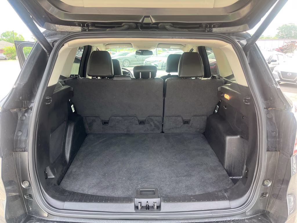 2017 Magnetic Ford Escape Titanium FWD SUV