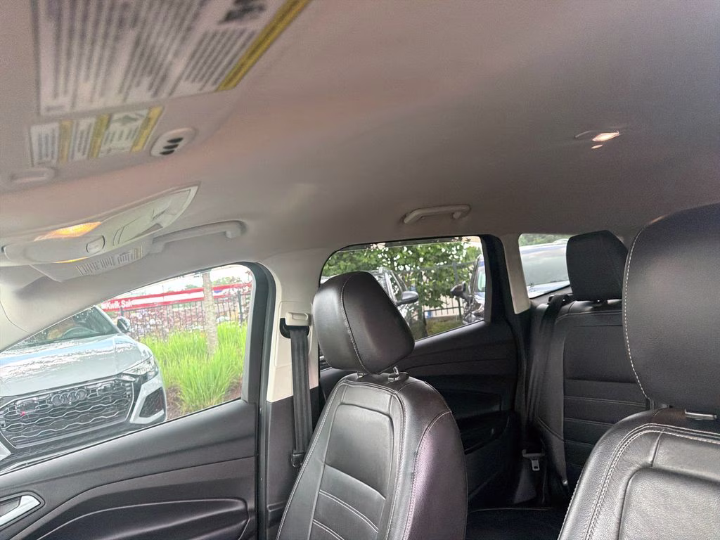 2017 Magnetic Ford Escape Titanium FWD SUV