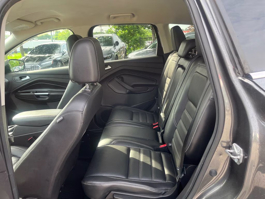 2017 Magnetic Ford Escape Titanium FWD SUV