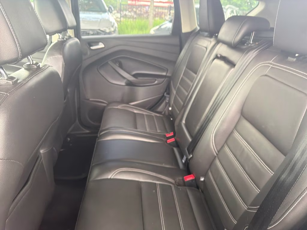 2017 Magnetic Ford Escape Titanium FWD SUV