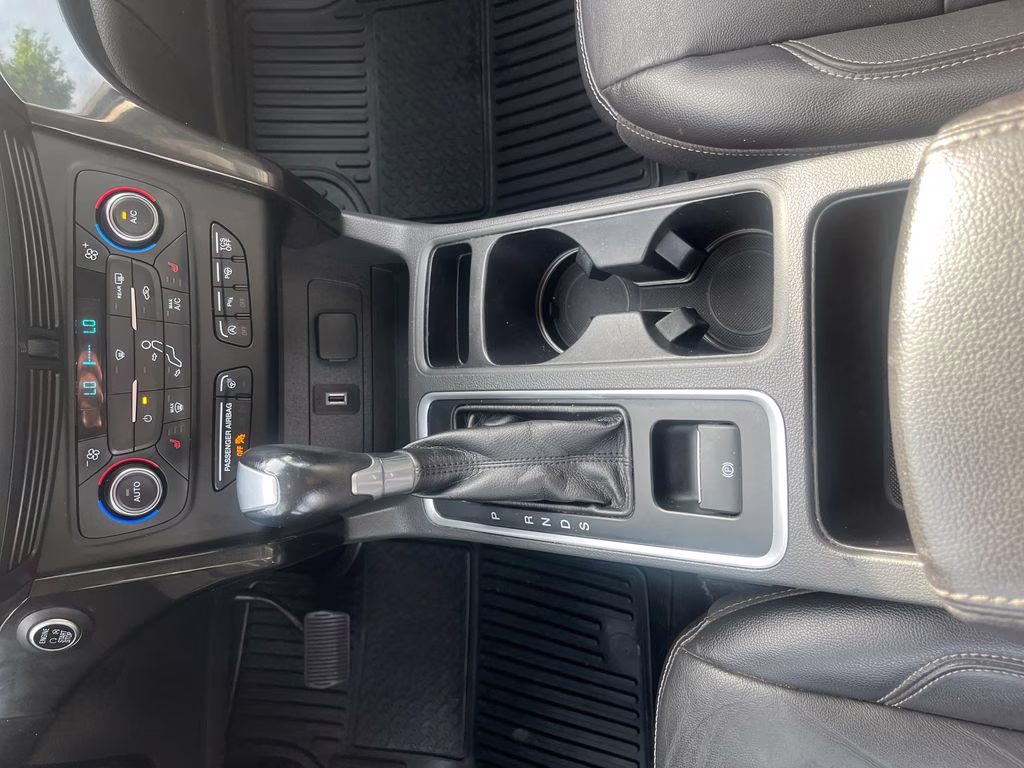 2017 Magnetic Ford Escape Titanium FWD SUV