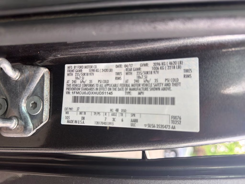 2017 Magnetic Ford Escape Titanium FWD SUV