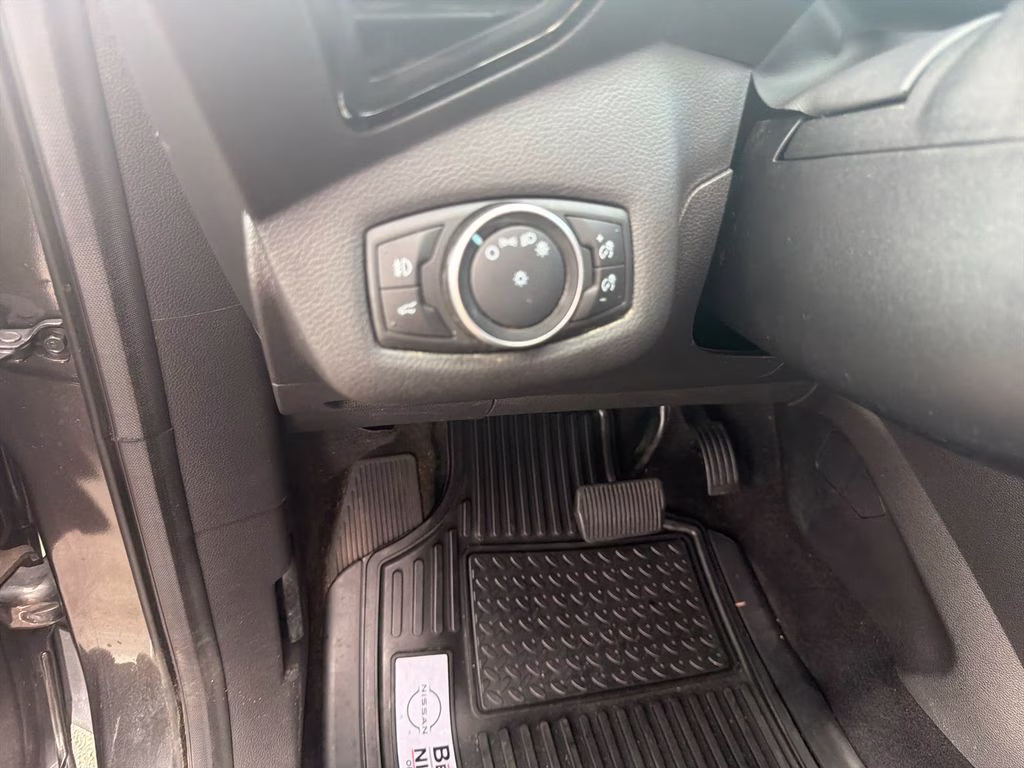 2017 Magnetic Ford Escape Titanium FWD SUV