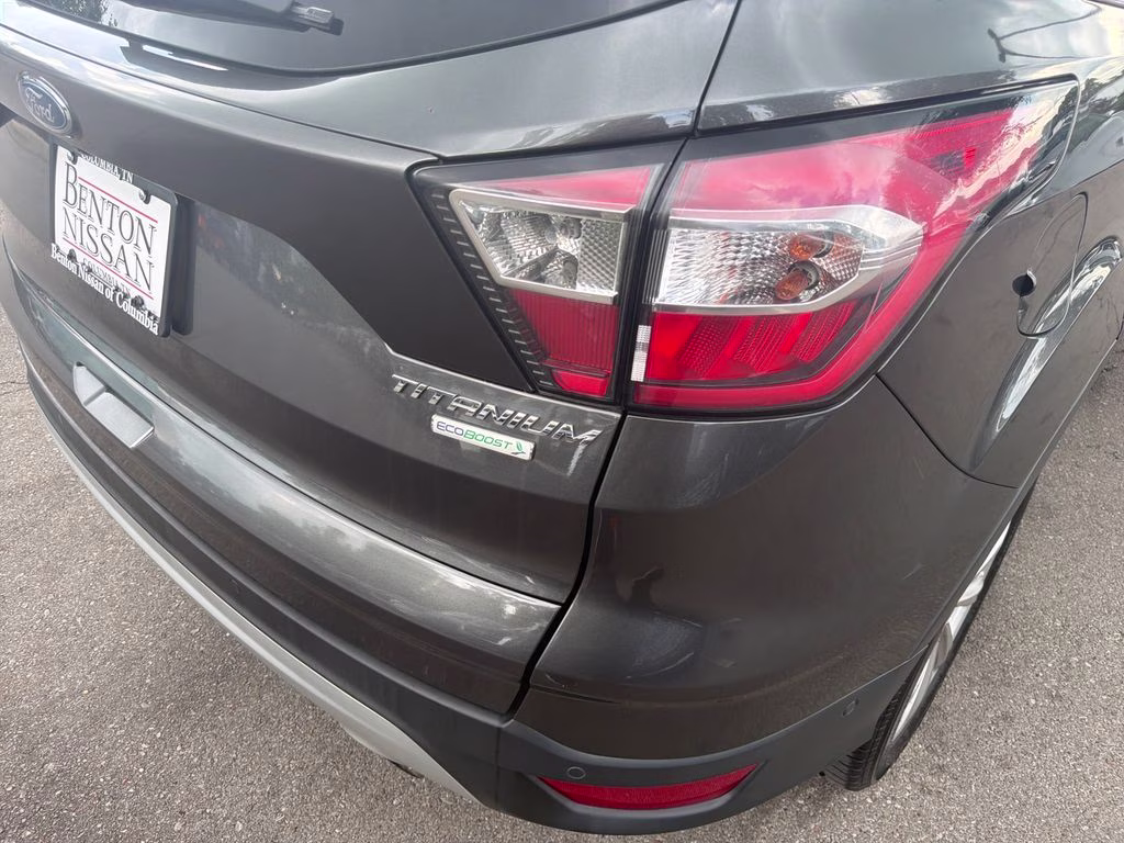 2017 Magnetic Ford Escape Titanium FWD SUV