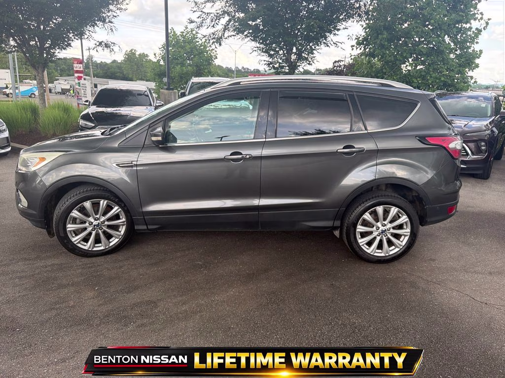 2017 Magnetic Ford Escape Titanium FWD SUV