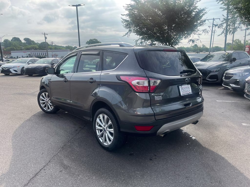 2017 Magnetic Ford Escape Titanium FWD SUV