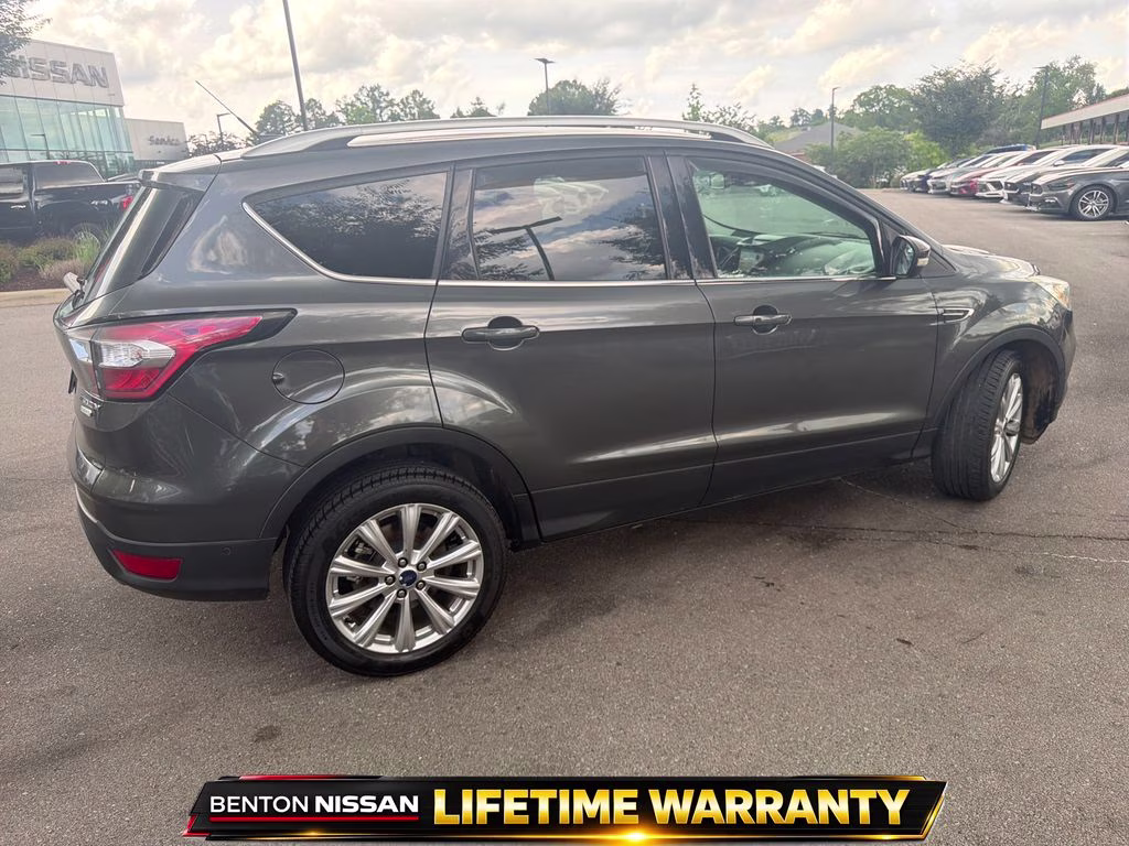2017 Magnetic Ford Escape Titanium FWD SUV