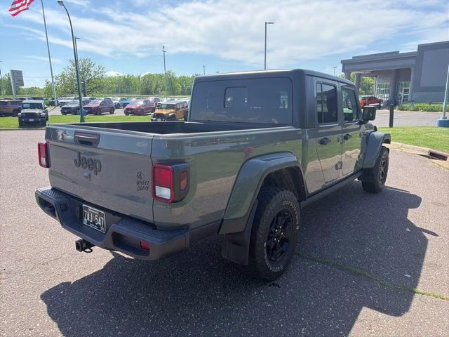 2021 Sting-Gray Clearcoat Jeep Gladiator Willys 4X4 Truck