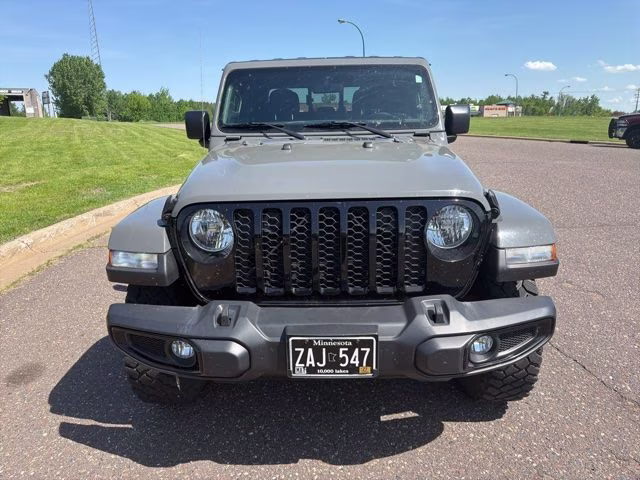 2021 Sting-Gray Clearcoat Jeep Gladiator Willys 4X4 Truck