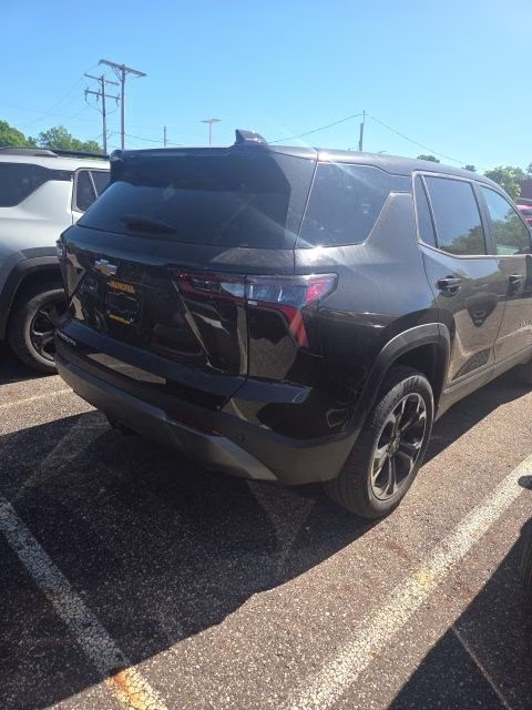 2026 Mosaic Black Metallic Chevrolet Equinox LT AWD SUV