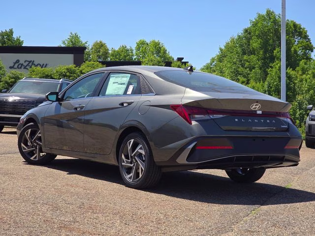 2026 Amazon Gray Hyundai Elantra Limited FWD Sedan