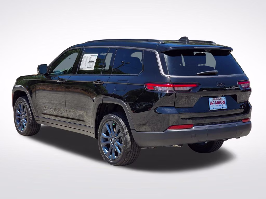 2026 Diamond Black Crystal Pearlcoat Jeep Grand Cherokee L Limited 4X4 SUV