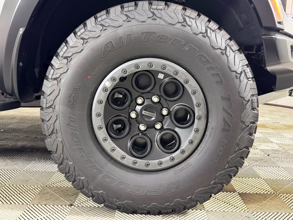 2026 Avalanche Ford F-150 Raptor 4X4 Truck