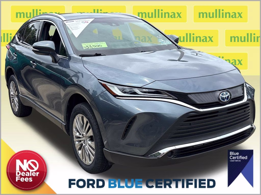 2022 Coastal Gray Toyota Venza XLE AWD SUV