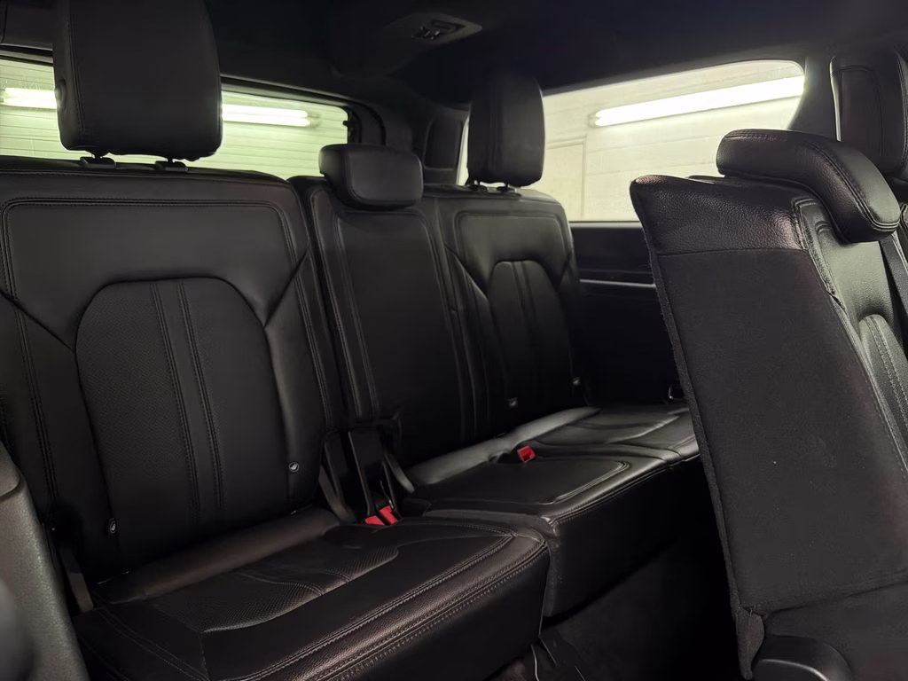 2021 Iconic Silver Metallic Ford Expedition Max Limited 4X4 SUV