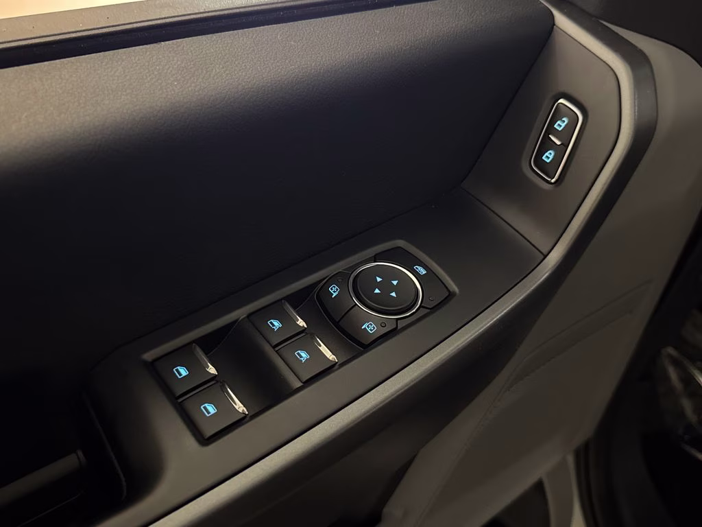 2026 Avalanche Ford Super Duty F-250 SRW STX 4X4 Truck