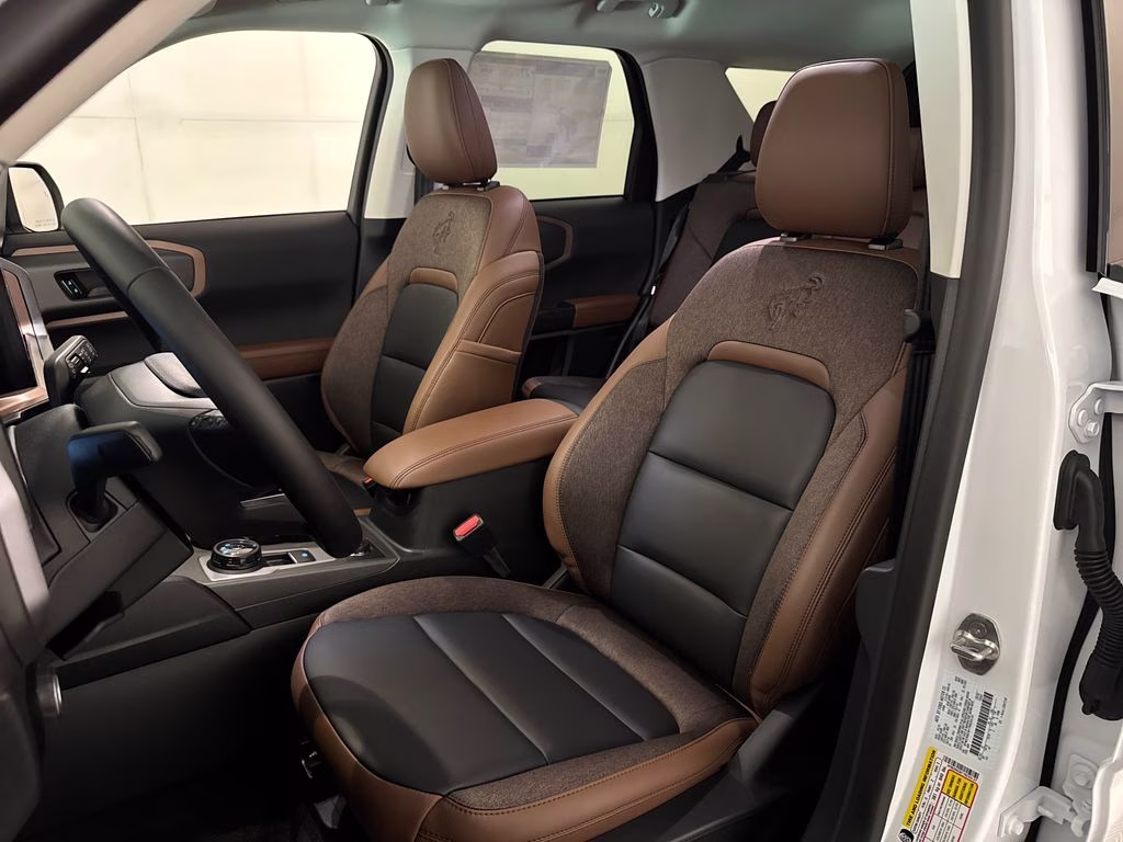 2026 Oxford White Ford Bronco Sport Outer Banks 4X4 SUV