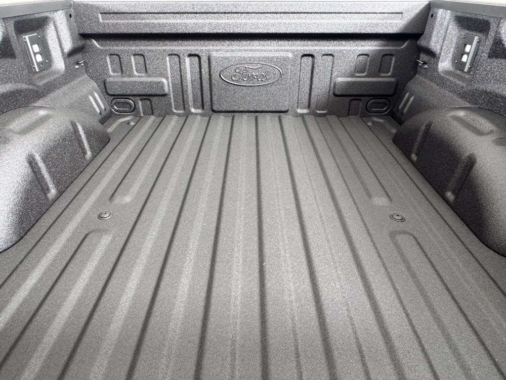 2026 Avalanche Ford F-150 Raptor 4X4 Truck