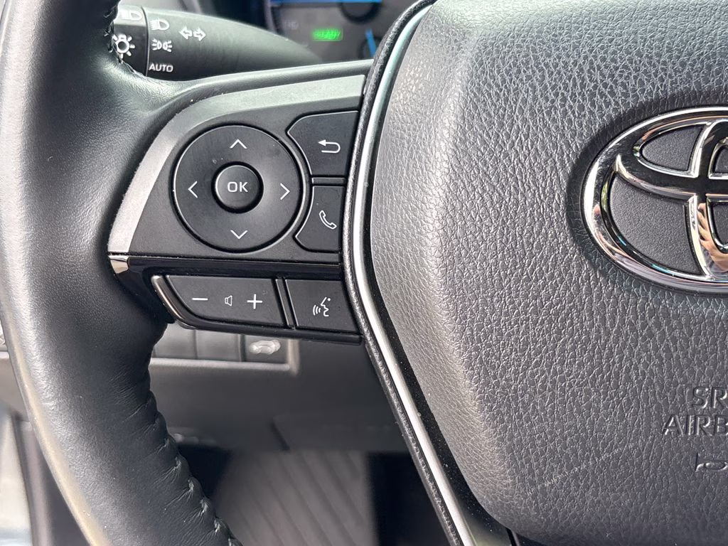 2022 Coastal Gray Toyota Venza XLE AWD SUV