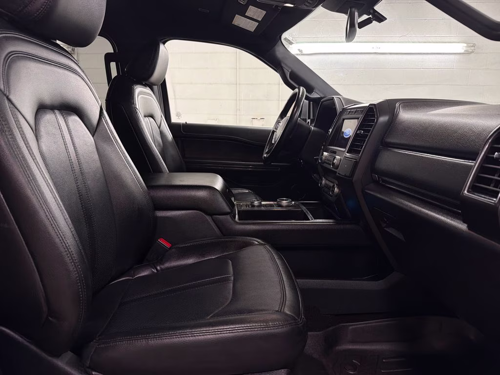 2021 Iconic Silver Metallic Ford Expedition Max Limited 4X4 SUV