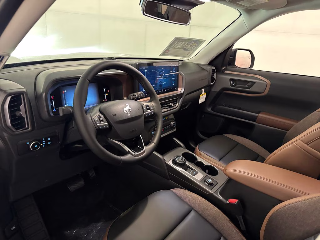 2026 Oxford White Ford Bronco Sport Outer Banks 4X4 SUV