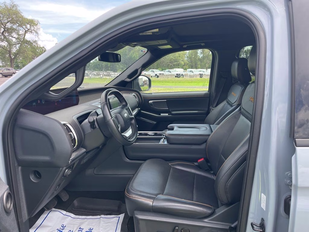 2025 Gray Metallic Ford Expedition Tremor 4X4 SUV