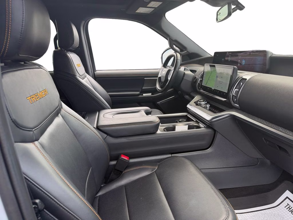 2025 Gray Metallic Ford Expedition Tremor 4X4 SUV