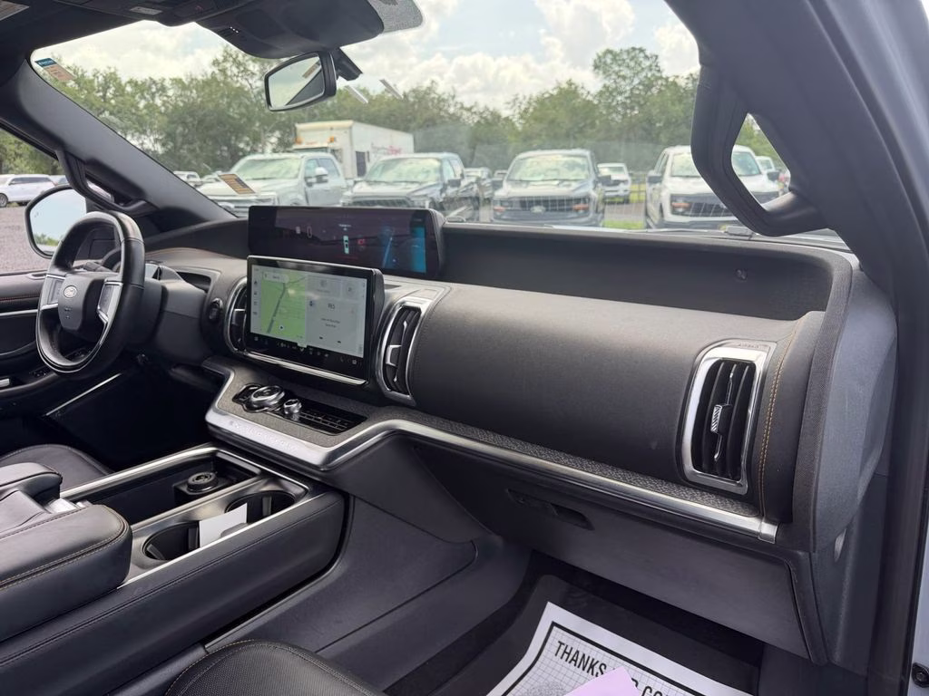 2025 Gray Metallic Ford Expedition Tremor 4X4 SUV