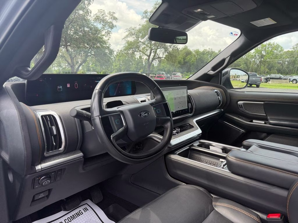 2025 Gray Metallic Ford Expedition Tremor 4X4 SUV