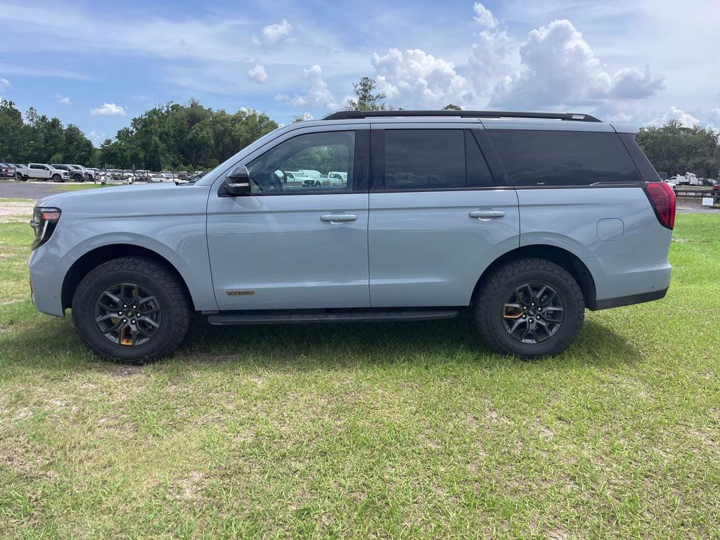 2025 Gray Metallic Ford Expedition Tremor 4X4 SUV