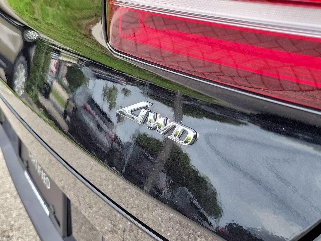 2024 Vik Black Genesis GV80 2.5T (A8) AWD SUV