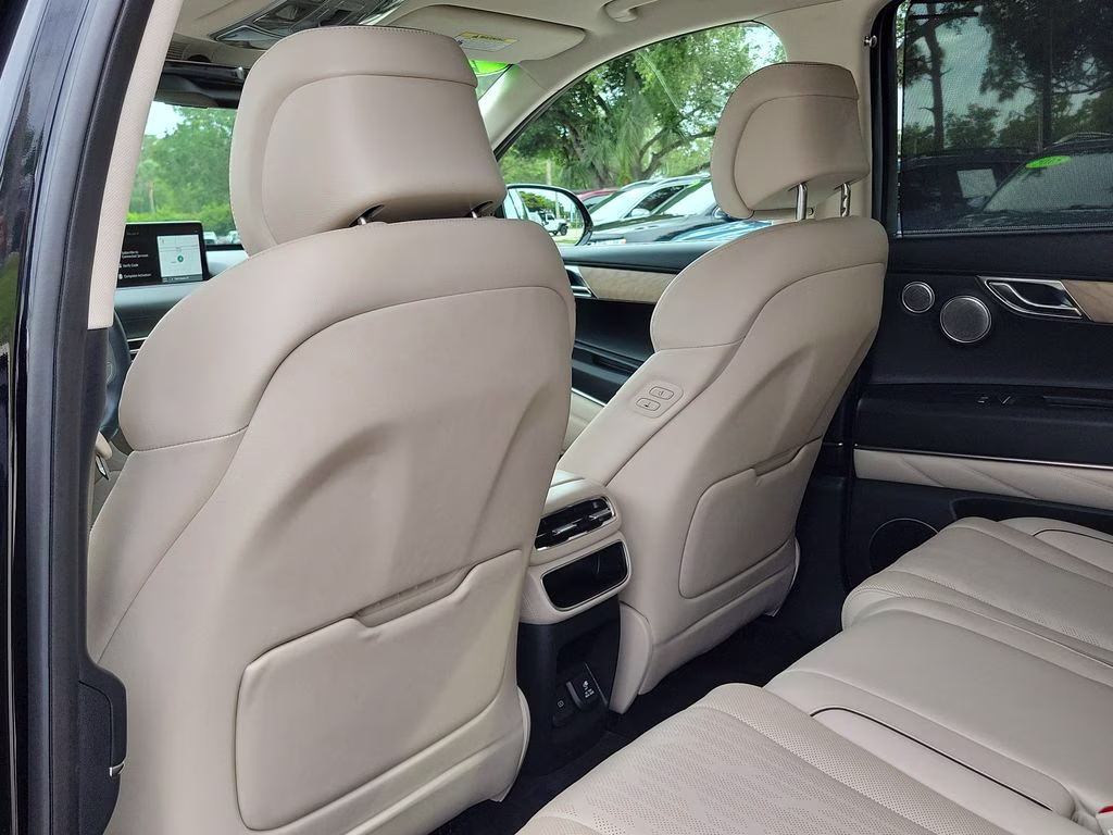 2024 Vik Black Genesis GV80 2.5T (A8) AWD SUV