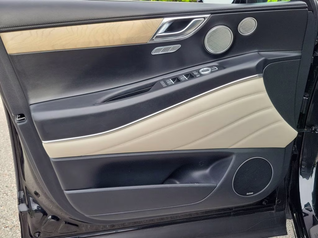 2024 Vik Black Genesis GV80 2.5T (A8) AWD SUV