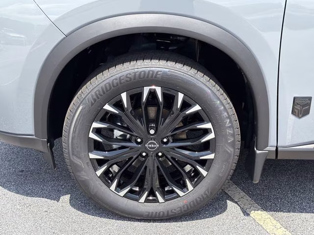 2026 Boulder Gray Pearl Nissan Rogue Dark Armor FWD SUV